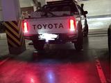 Toyota Hilux 2011 года за 10 700 000 тг. в Астана – фото 4