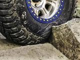 BFGoodrich Mud-Terrain T/A KM3 285/75 R17 121/118Q за 215 000 тг. в Алматы – фото 2