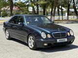 Mercedes-Benz E 280 2001 года за 3 500 000 тг. в Шымкент