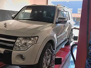 Mitsubishi Pajero, 2008