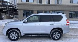 Toyota Land Cruiser Prado 2013 года за 14 300 000 тг. в Астана – фото 2