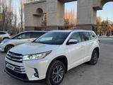 Toyota Highlander 2017 года за 12 500 000 тг. в Атырау