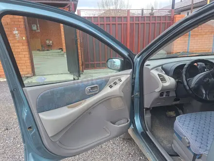 Nissan Almera Tino 2002 года за 3 200 000 тг. в Актобе – фото 6