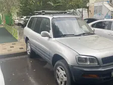 Toyota RAV4, 1997