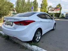 Hyundai Elantra, 2013
