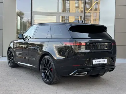 Land Rover Range Rover Sport 2022 года за 69 700 000 тг. в Алматы – фото 4