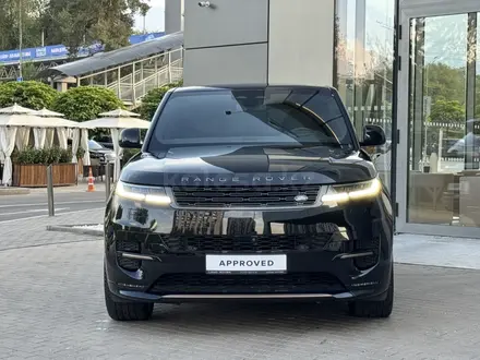 Land Rover Range Rover Sport 2022 года за 69 700 000 тг. в Алматы – фото 2