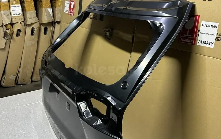 Крышка багажника Toyota RAV 4 за 160 000 тг. в Алматы