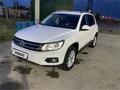 Volkswagen Tiguan 2011 года за 6 300 000 тг. в Атырау – фото 2