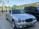 Mercedes-Benz E 320 2001 годаүшін4 500 000 тг. в Жанаозен