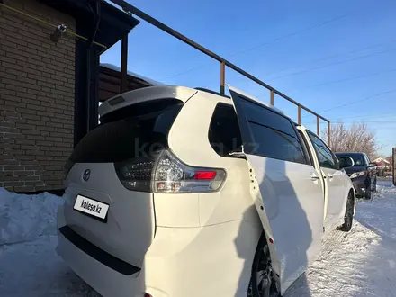 Toyota Sienna 2015 года за 14 500 000 тг. в Караганда – фото 12