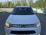 Mitsubishi Outlander 2013 года за 6 200 000 тг. в Астана – фото 2