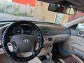 Hyundai Sonata 2006 годаүшін4 400 000 тг. в Актау – фото 2