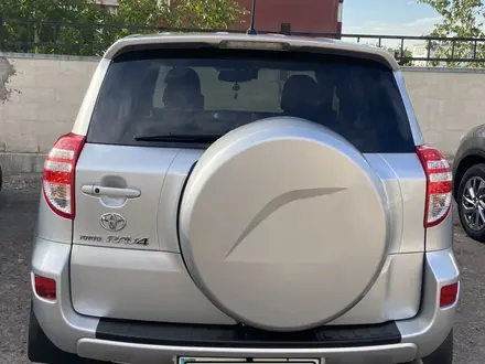 Toyota RAV4 2012 года за 8 000 000 тг. в Астана – фото 3