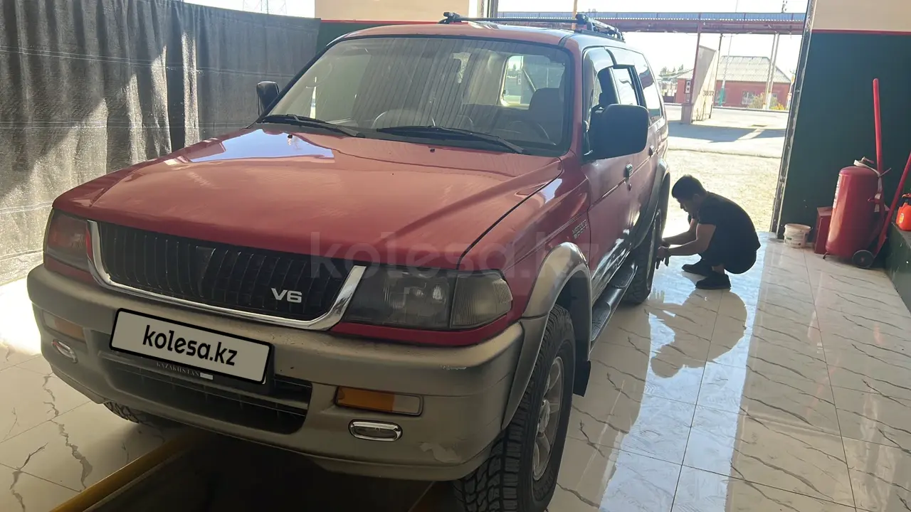 Mitsubishi Montero Sport, 1997