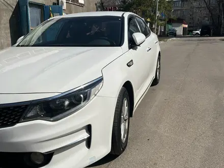 Kia K5 2016 года за 7 000 000 тг. в Алматы – фото 3