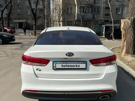 Kia K5 2016 года за 7 000 000 тг. в Алматы – фото 6