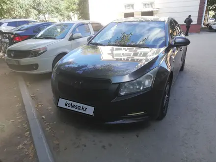 Chevrolet Cruze 2010 года за 2 800 000 тг. в Костанай – фото 2