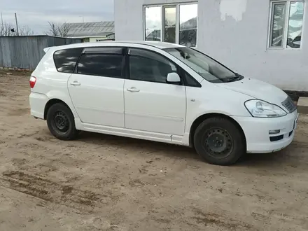 Toyota Ipsum 2004 года за 5 000 000 тг. в Атырау – фото 2