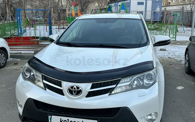 Toyota RAV4 2014 года за 10 800 000 тг. в Павлодар