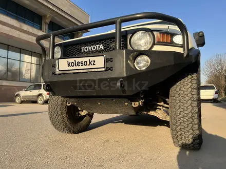 Toyota FJ Cruiser 2009 года за 14 900 000 тг. в Алматы – фото 7