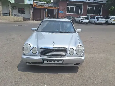 Mercedes-Benz E 320 1997 года за 4 300 000 тг. в Алматы – фото 5