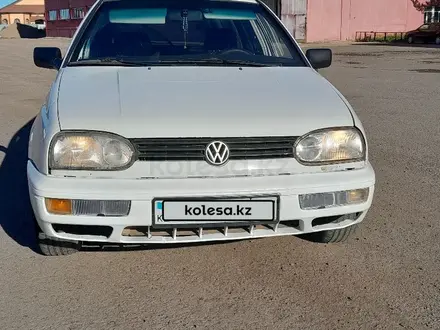 Volkswagen Golf 1995 года за 1 550 000 тг. в Астана