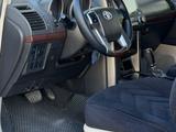 Toyota Land Cruiser Prado 2011 годаүшін11 900 000 тг. в Астана – фото 2