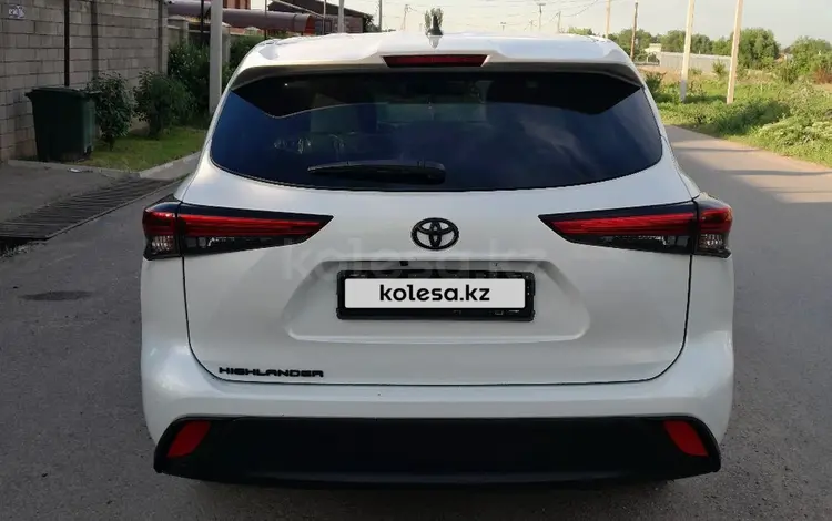 Toyota Highlander 2023 года за 19 000 000 тг. в Алматы