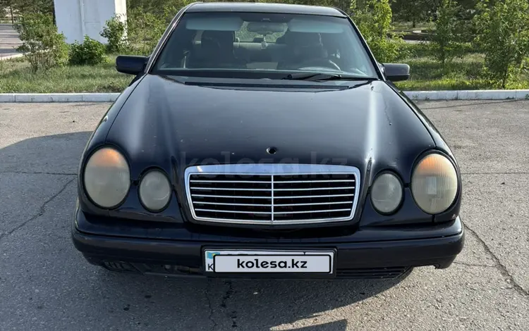 Mercedes-Benz E 230 1996 года за 1 500 000 тг. в Караганда