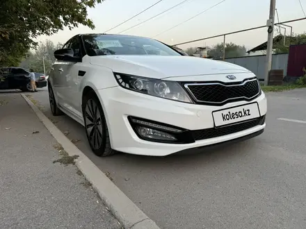 Kia K5 2012 года за 8 000 000 тг. в Алматы – фото 4