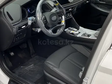Hyundai Sonata 2022 года за 11 500 000 тг. в Петропавловск – фото 3