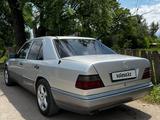 Mercedes-Benz E 280 1994 года за 3 200 000 тг. в Кулан – фото 2