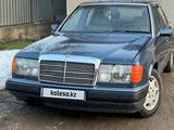 Mercedes-Benz E 200 1992 года за 1 150 000 тг. в Алматы – фото 2