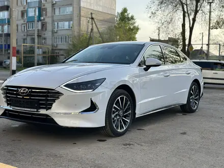 Hyundai Sonata 2023 года за 16 800 000 тг. в Уральск – фото 3