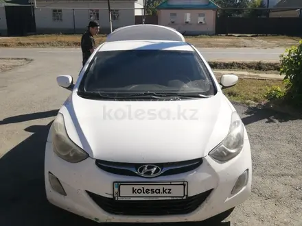 Hyundai Elantra 2013 года за 4 990 000 тг. в Уральск – фото 2