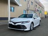 Toyota Camry 2018 года за 7 700 000 тг. в Уральск