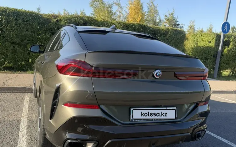 BMW X6 2023 годаүшін49 500 000 тг. в Астана