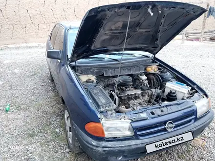 Opel Astra 1993 года за 700 000 тг. в Туркестан – фото 14