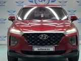 Hyundai Santa Fe 2019 года за 12 000 000 тг. в Астана