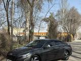 Hyundai Elantra 2022 года за 8 000 000 тг. в Алматы – фото 2
