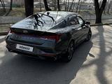 Hyundai Elantra 2022 года за 8 000 000 тг. в Алматы – фото 5