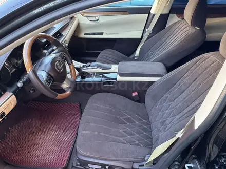 Lexus ES 300h 2015 года за 9 200 000 тг. в Актау – фото 5