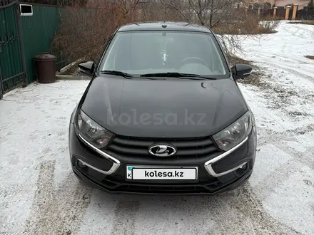 ВАЗ (Lada) Granta 2190 2020 года за 3 900 000 тг. в Актобе