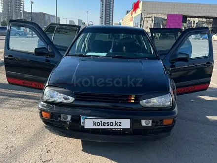 Volkswagen Golf 1992 года за 1 200 000 тг. в Астана – фото 10