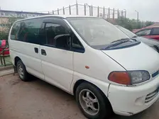 Mitsubishi Space Gear, 1996