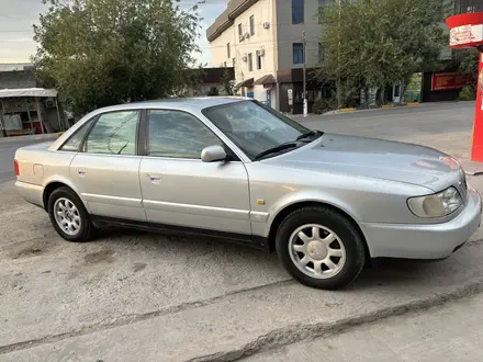 Audi A6 1996 года за 3 000 000 тг. в Жетысай – фото 3