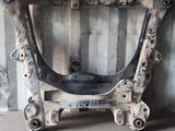 Toyota Camry 40 50 передняя балка за 1 000 тг. в Алматы