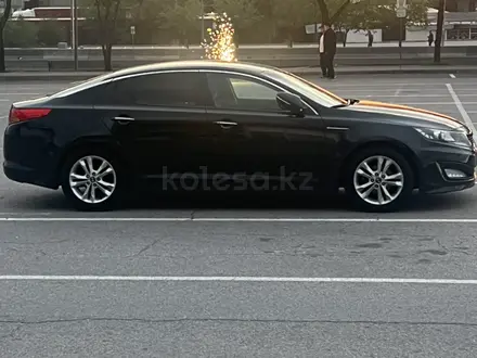 Kia K5 2012 года за 7 700 000 тг. в Алматы – фото 2