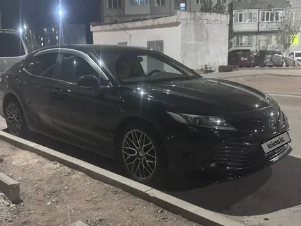 Toyota Camry 2019 года за 10 500 000 тг. в Балхаш – фото 6